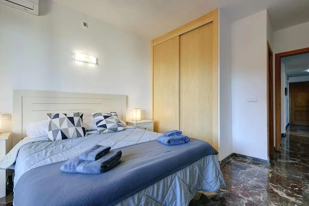 Spacious 2 Bedroom Apartment With Sea View! Fuengirola