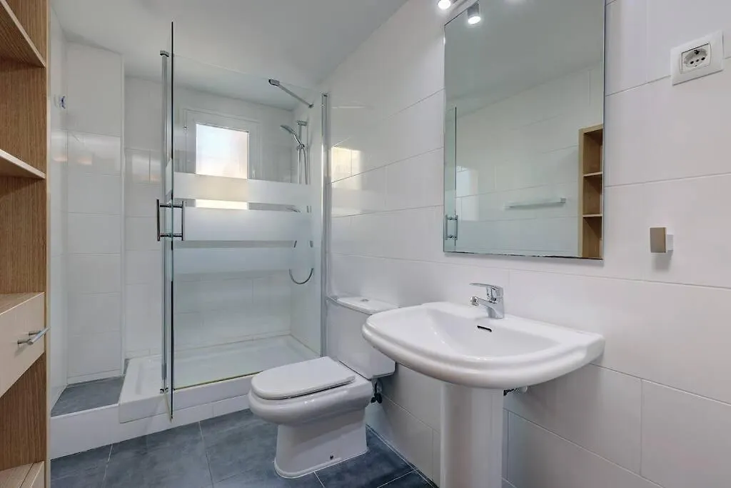 Spacious 2 Bedroom Apartment With Sea View! Fuengirola Spain