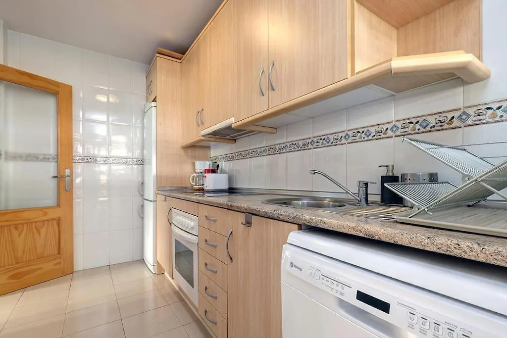 Spacious 2 Bedroom Apartment With Sea View! Fuengirola