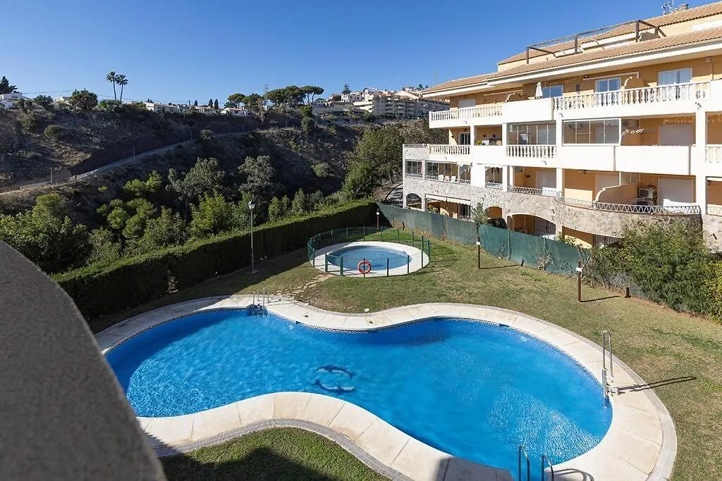 Spacious 2 Bedroom Apartment With Sea View! Fuengirola