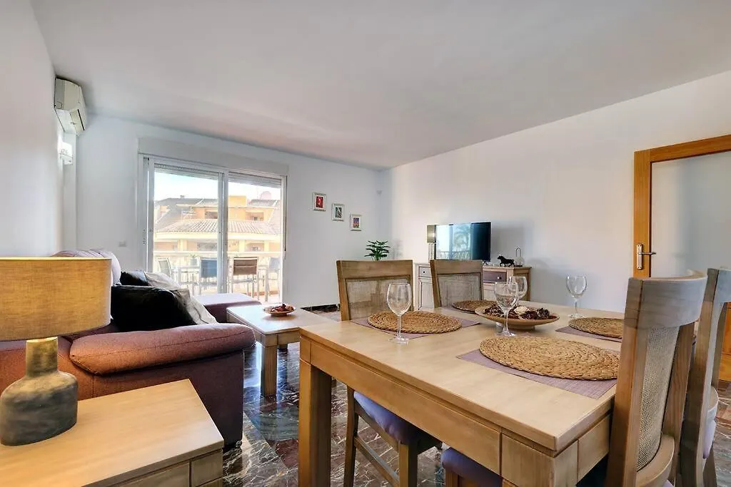 Spacious 2 Bedroom Apartment With Sea View! Fuengirola